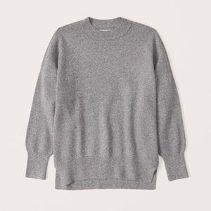 ABERCROMBIE LUXELOFT OVERSIZED LEGGING FRIENDLY CREW SWEATER